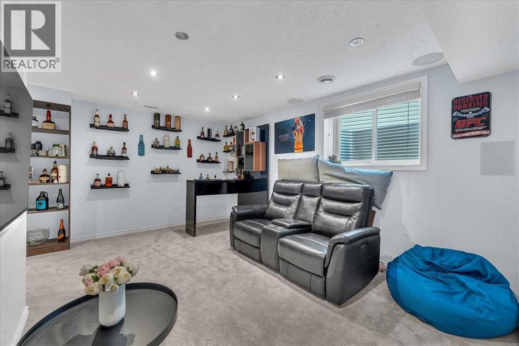 Single Family House for Sale in  Tuscany Ridge Terrace NW Tuscany Calgary 