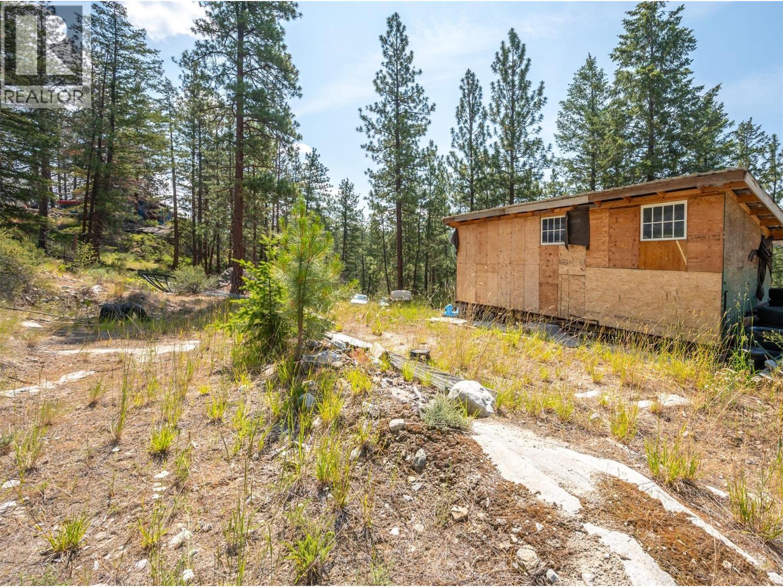 256 McCuddy Creek Road, Oliver