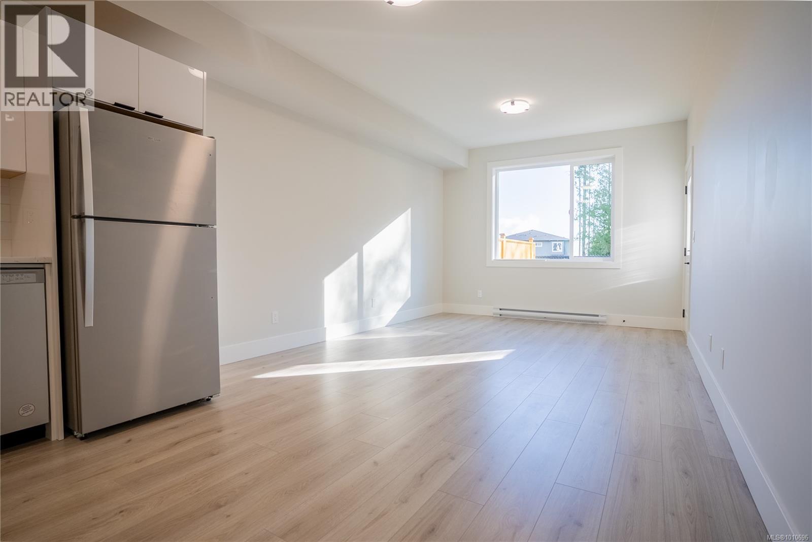  1536 Marble Place, Langford