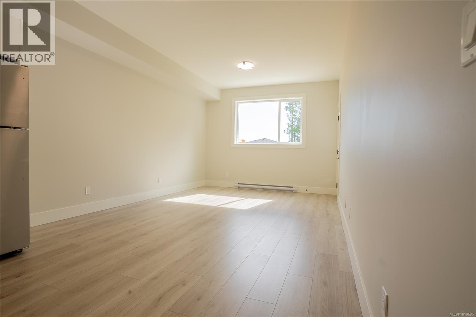  1536 Marble Place, Langford