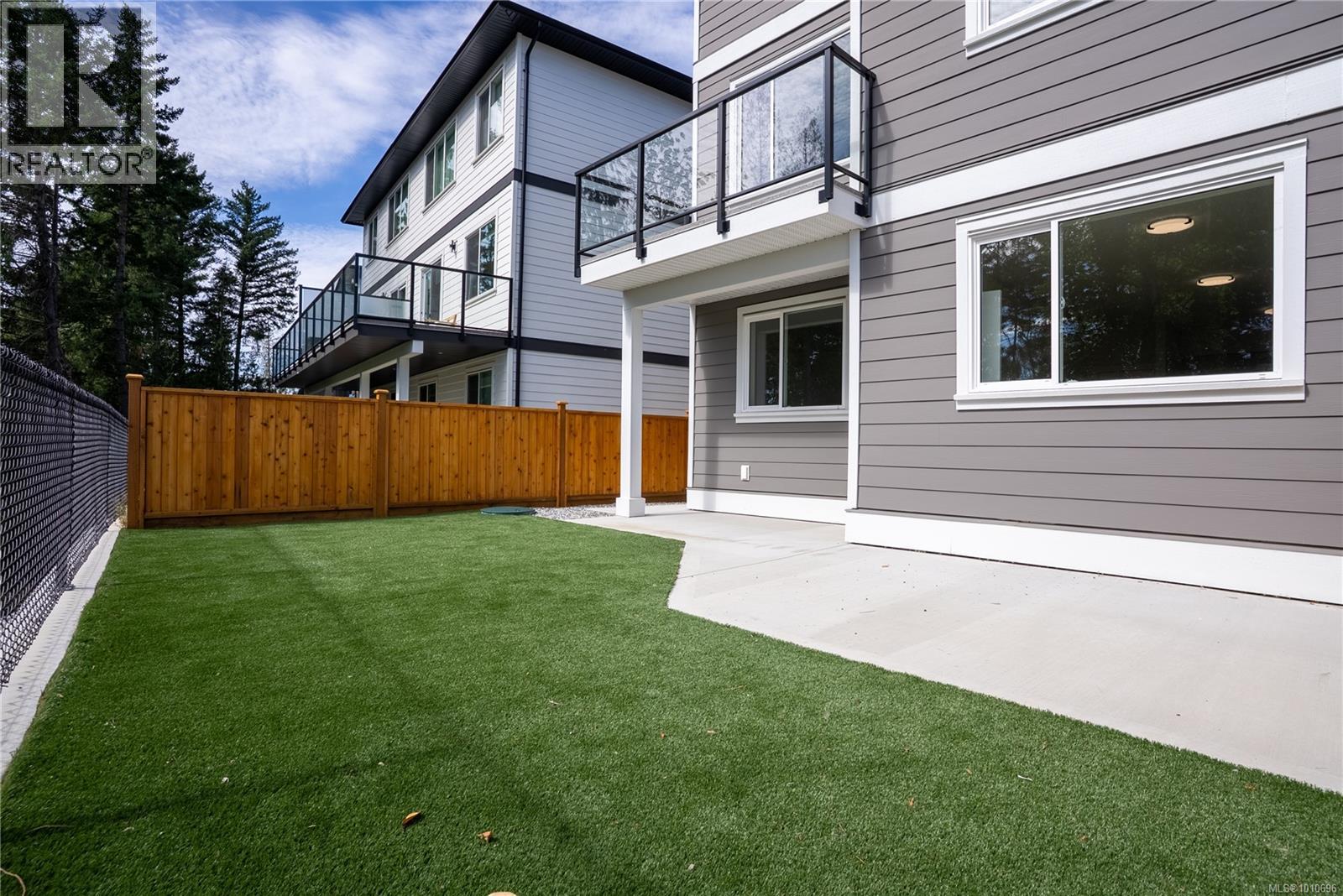  1536 Marble Place, Langford