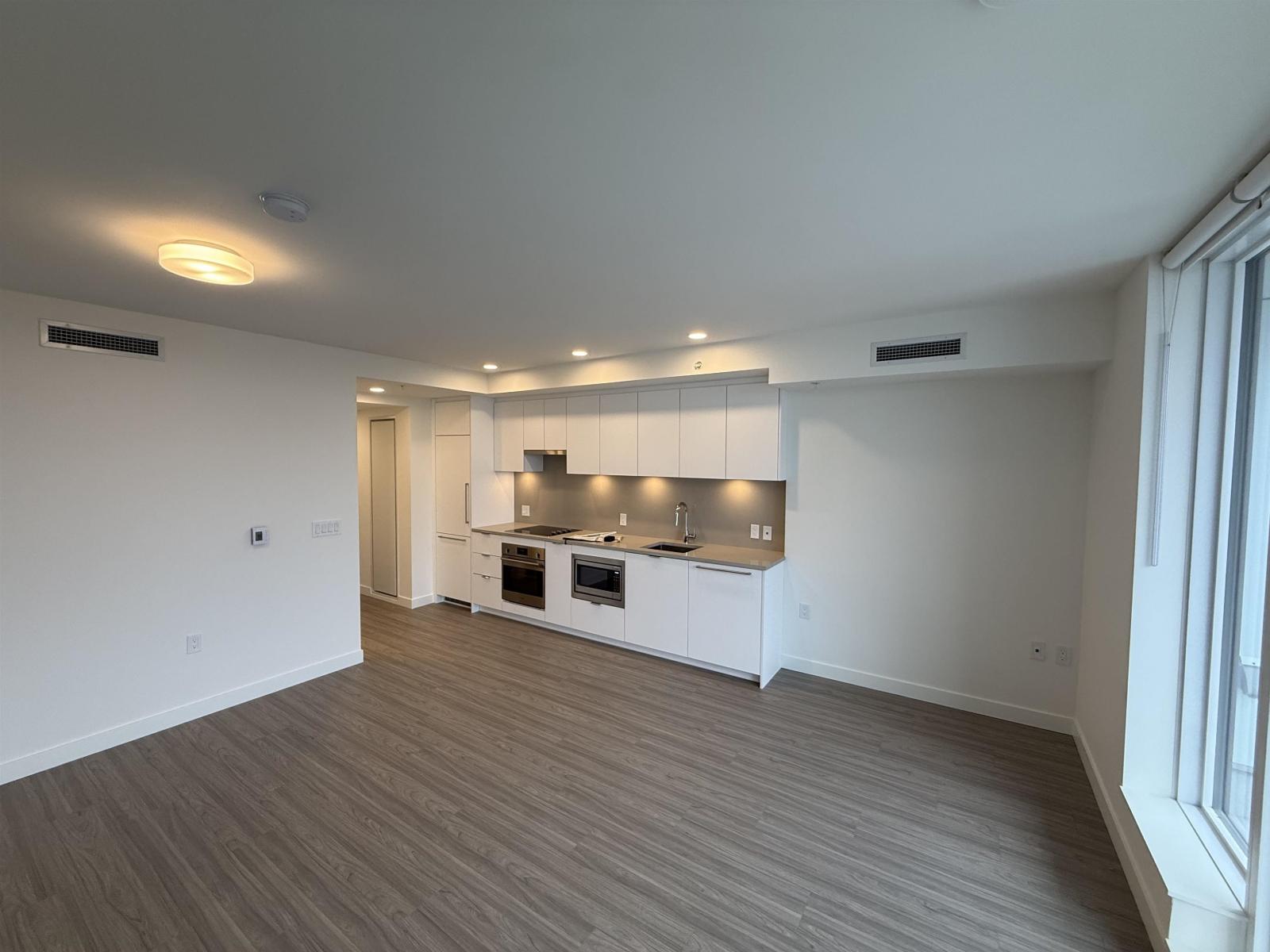 1510 13675 107A AVENUE, Surrey