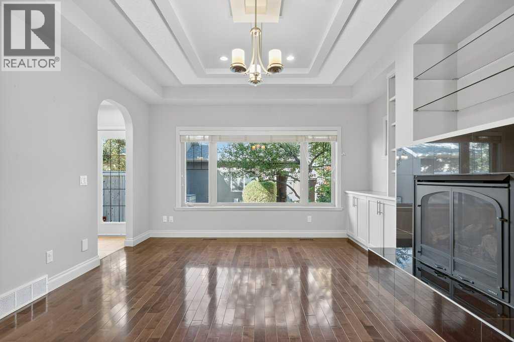 Single Family House for Sale in   Street NW Parkdale Calgary 