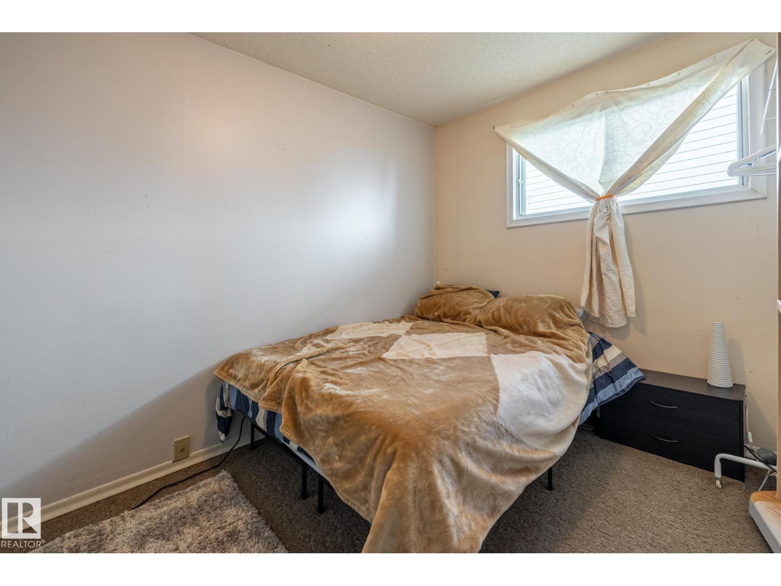 Single Family House Bungalow for Sale in   ST NW Edmonton 