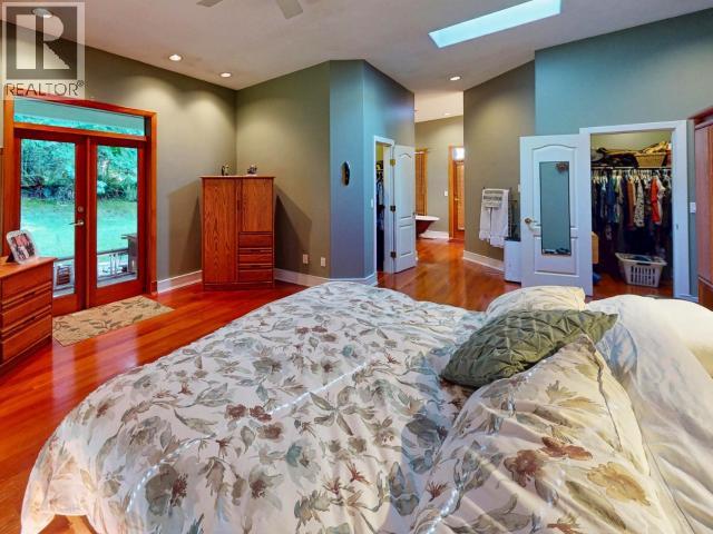 7734 MC AULAY ROAD, Powell River