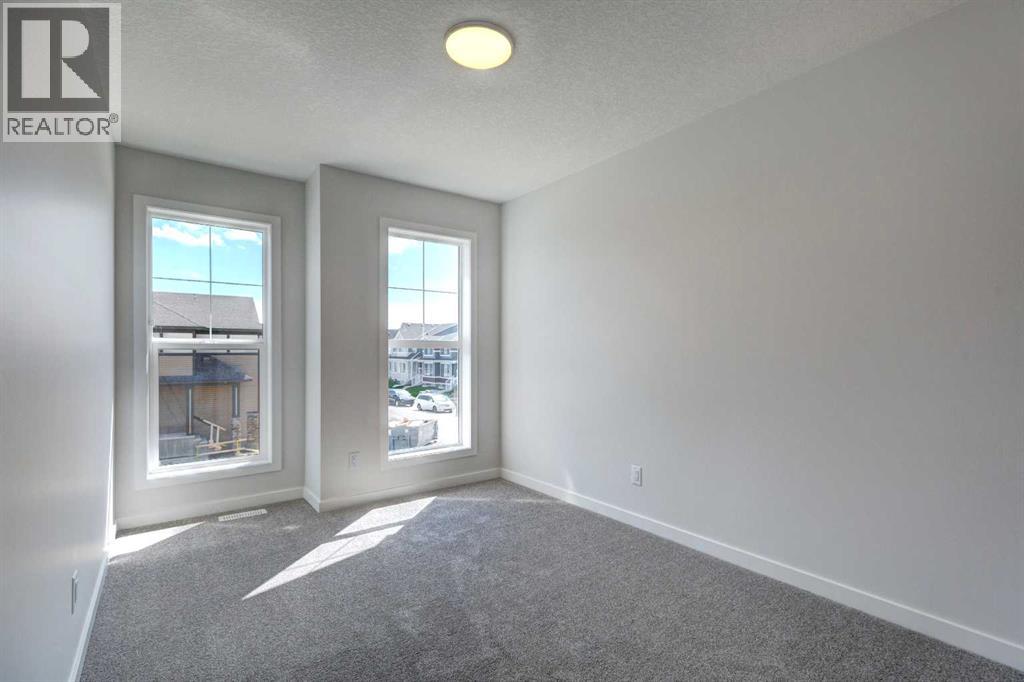 Single Family House for Sale in  Silver Spruce Road SW Silverado Calgary 