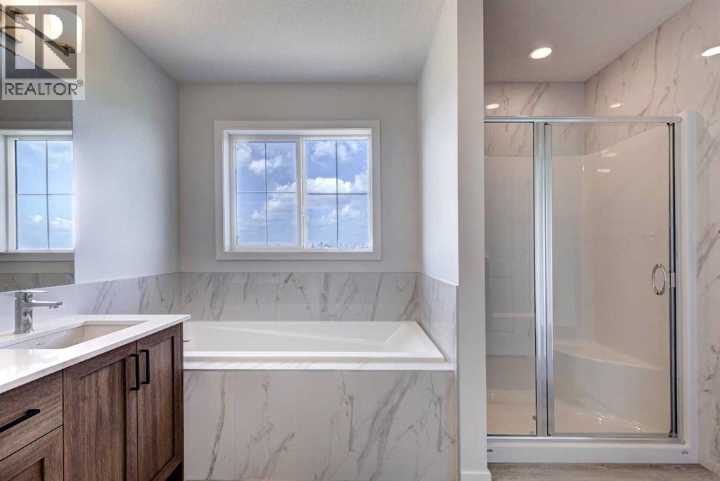 Single Family House for Sale in  Silver Spruce Road SW Silverado Calgary 