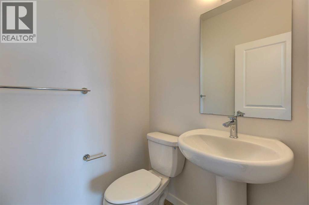 Single Family House for Sale in  Silver Spruce Road SW Silverado Calgary 