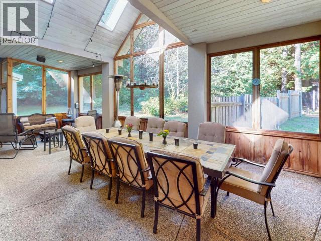 7734 MC AULAY ROAD, Powell River