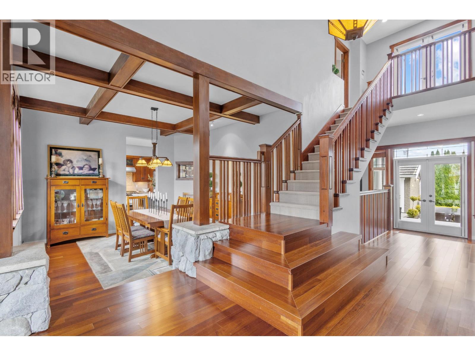 186 MACDONALD AVENUE, Burnaby