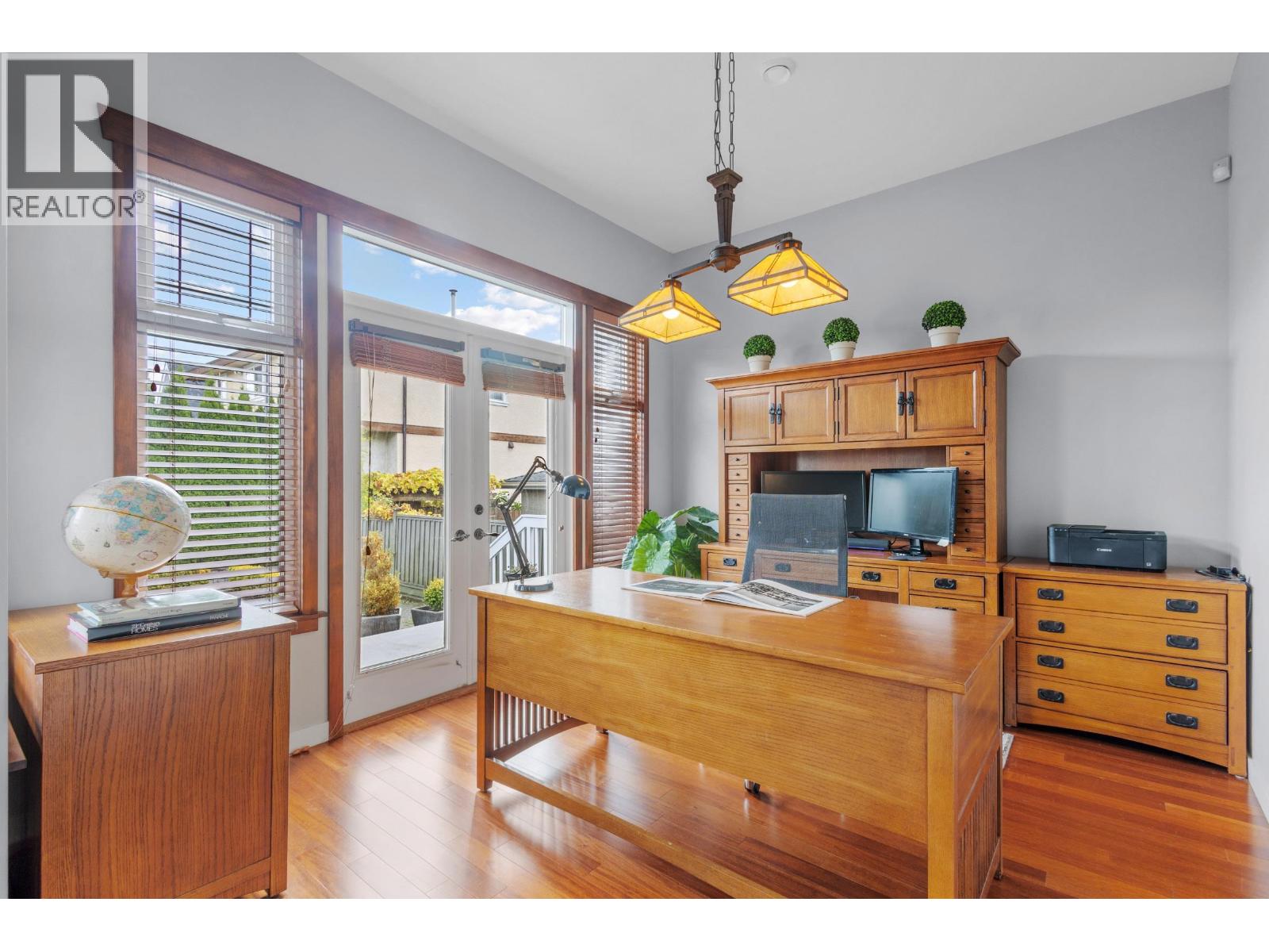 186 MACDONALD AVENUE, Burnaby