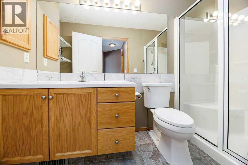 405 Jenkins Drive, Red Deer