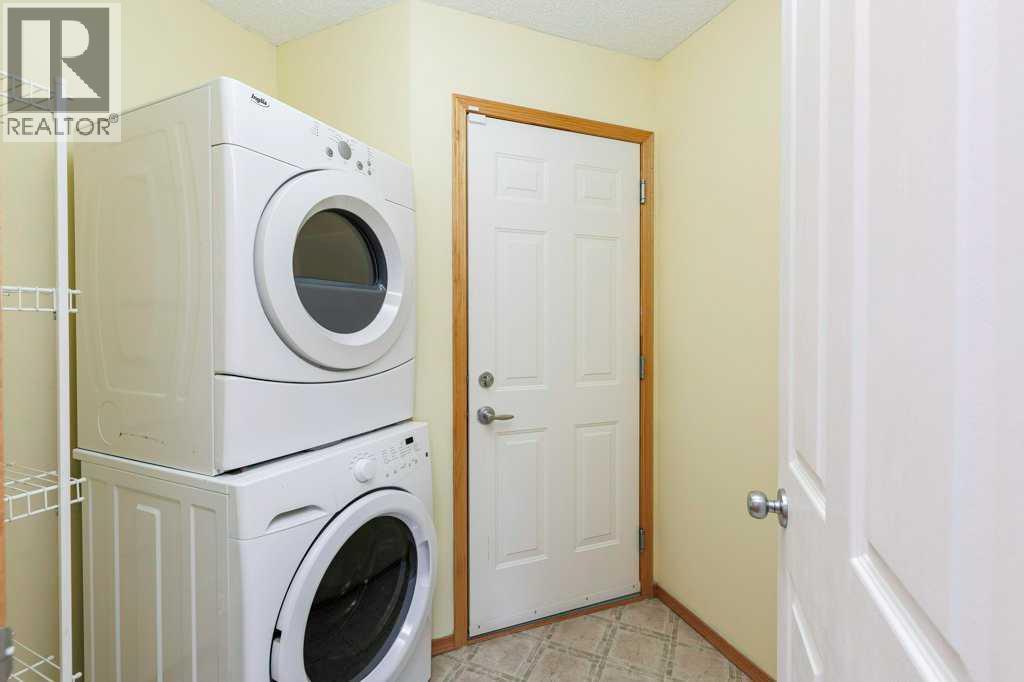 405 Jenkins Drive, Red Deer