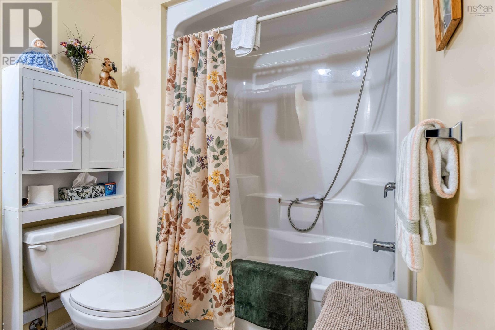 Property 11 of 21 of 78 Second Avenue