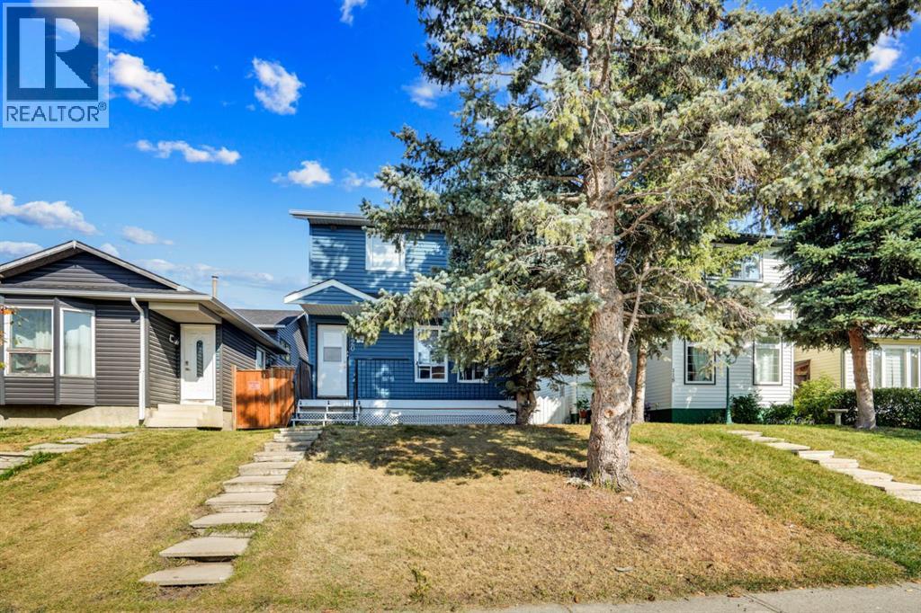 Single Family House for Sale in  Tararidge Close NE Taradale Calgary 