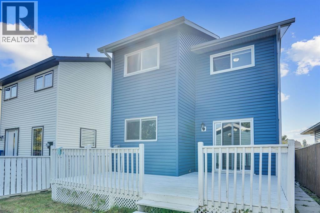 Single Family House for Sale in  Tararidge Close NE Taradale Calgary 