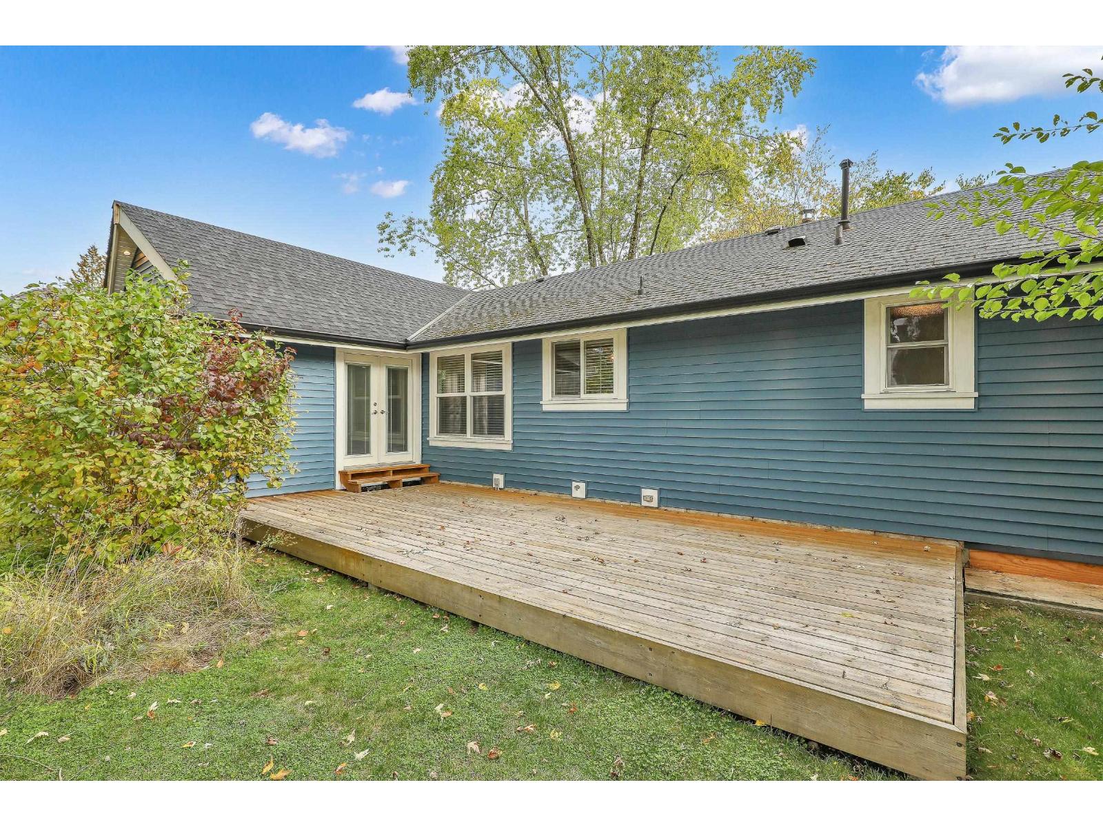 9671 153A STREET, Surrey