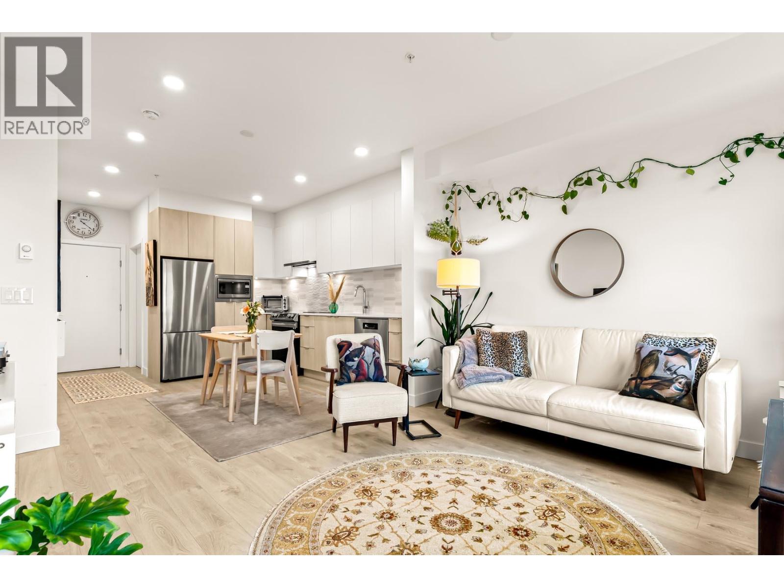 #328-2499 RABBIT Drive, Tsawwassen