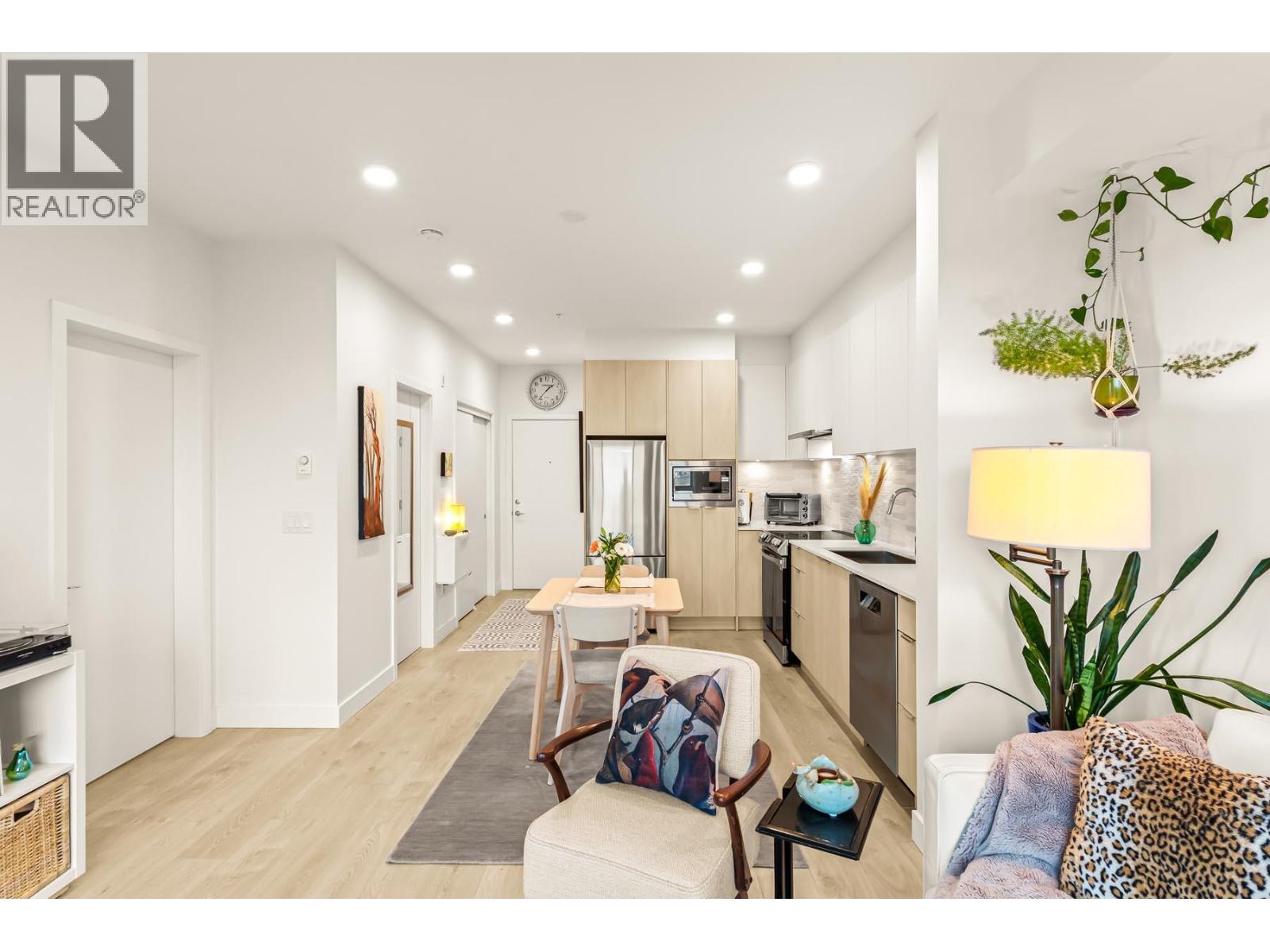 #328-2499 RABBIT Drive, Tsawwassen