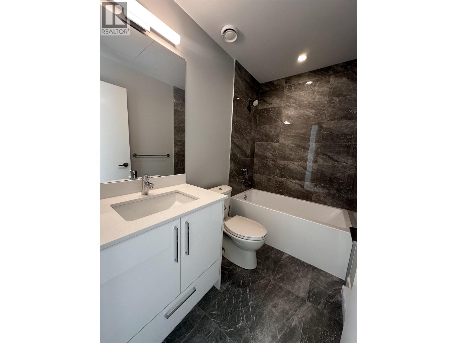 #56-4337 BOUNDARY Road, Richmond