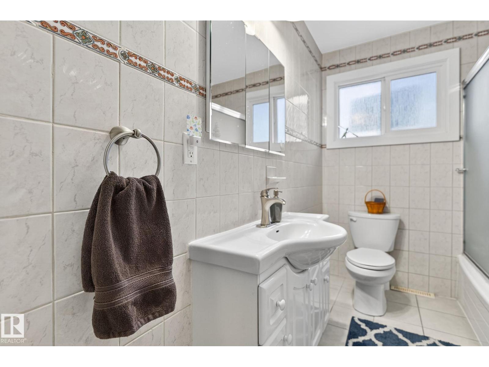 Single Family House Bungalow for Sale in   ST NW Edmonton 