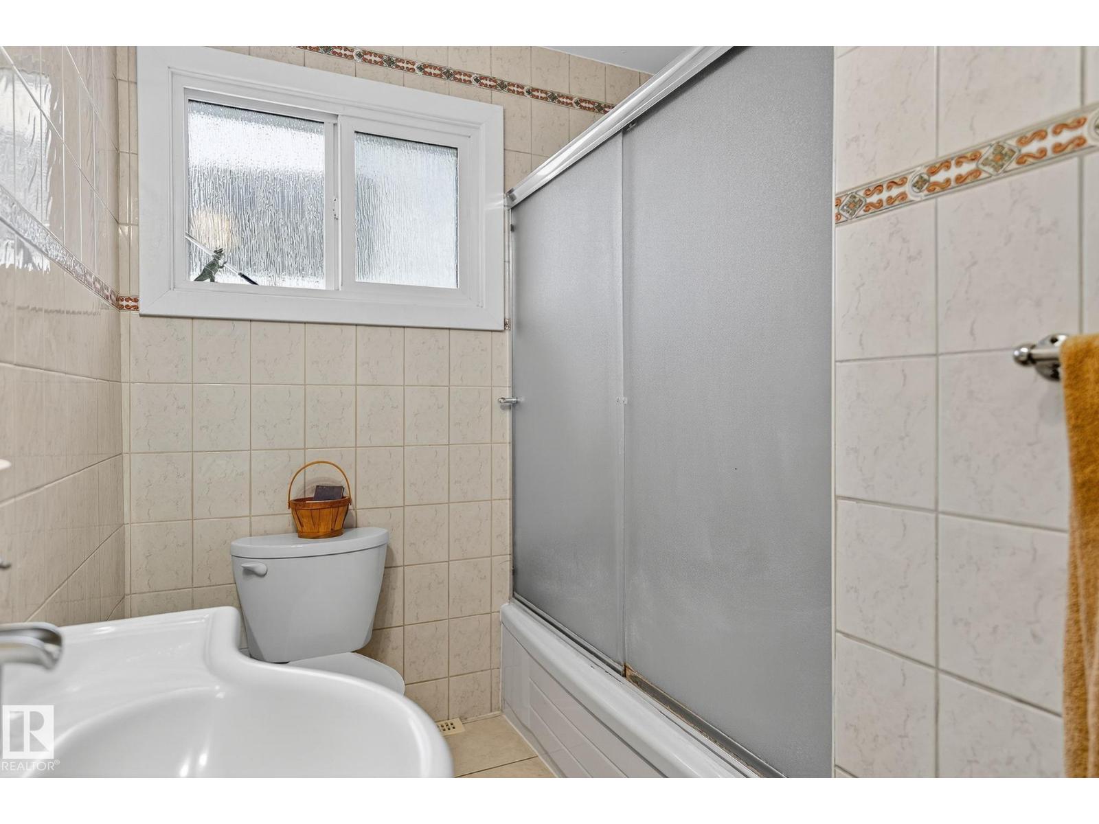 Single Family House Bungalow for Sale in   ST NW Edmonton 