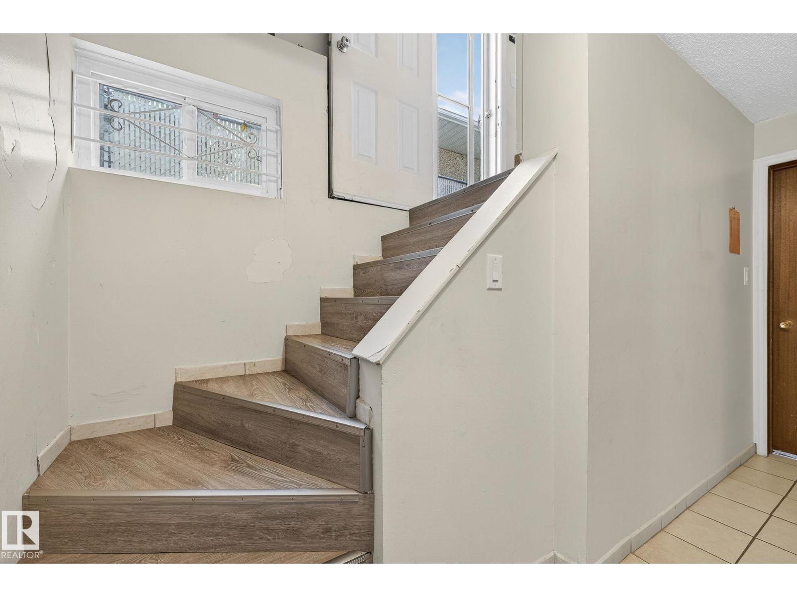 Single Family House Bungalow for Sale in   ST NW Edmonton 