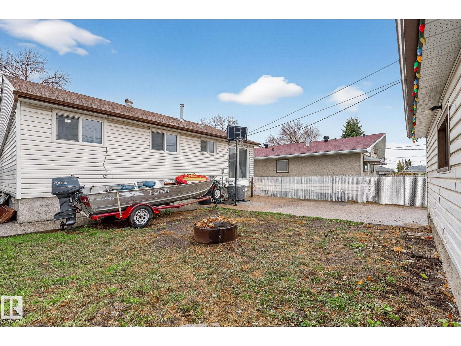 Single Family House Bungalow for Sale in   ST NW Edmonton 