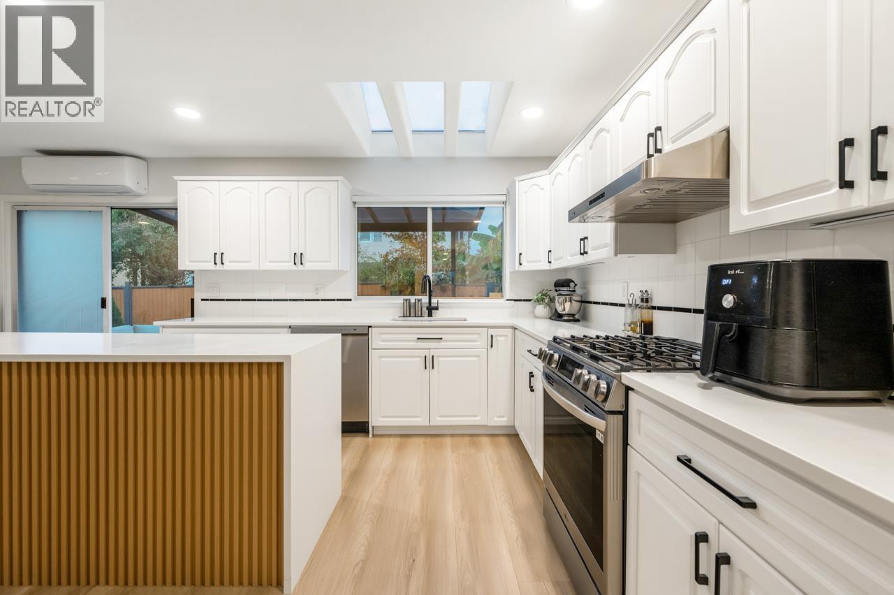 22531 MCCLINTON Avenue, Richmond