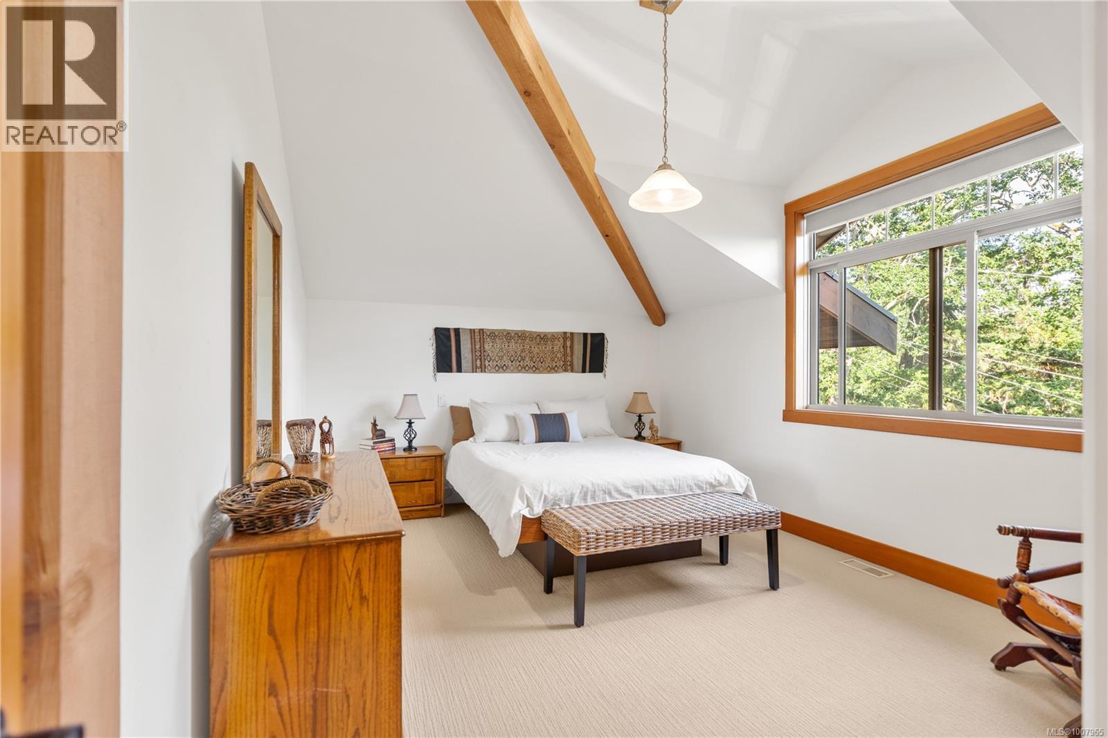 248 Suneagle Dr, Salt Spring