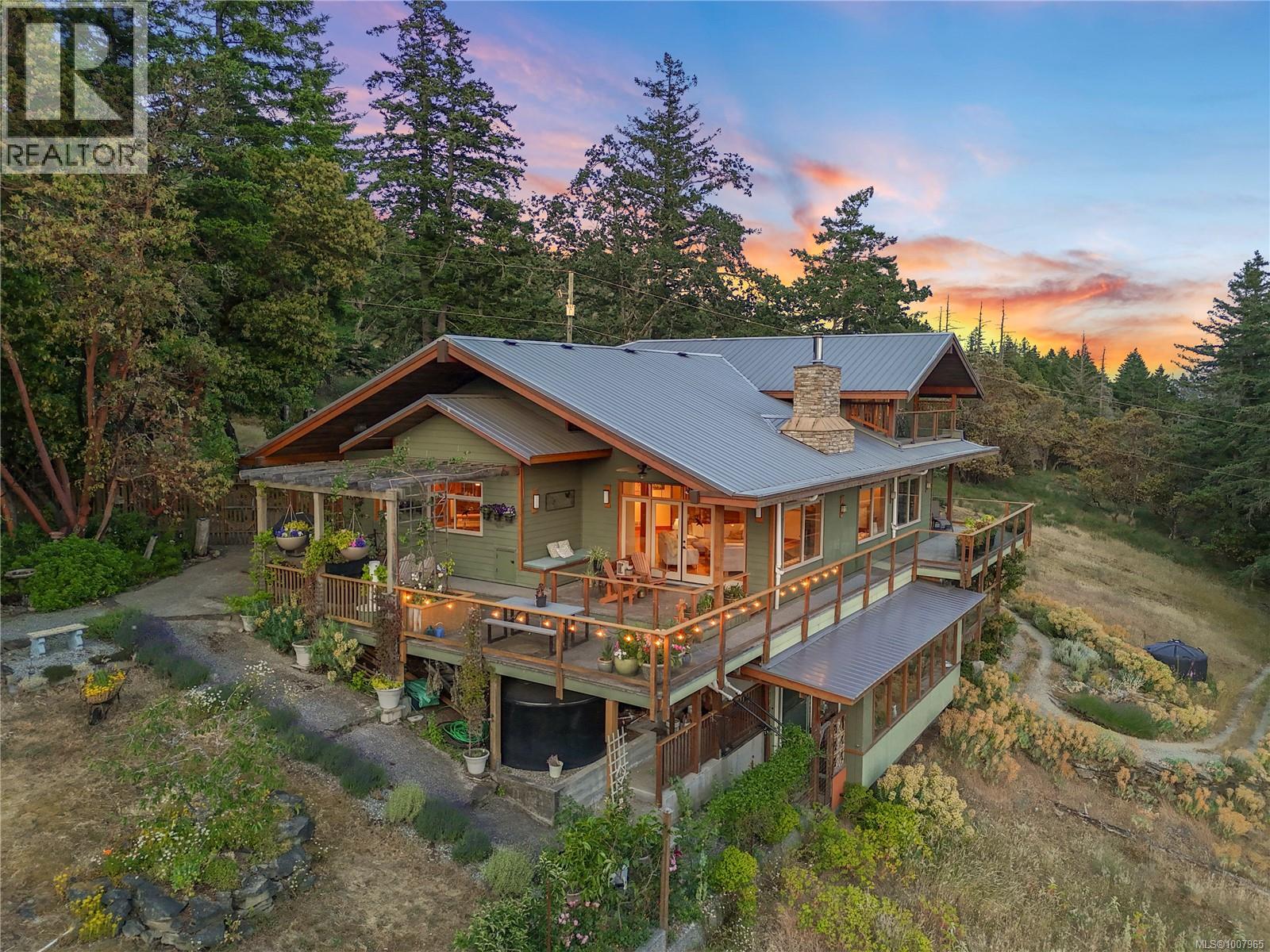 248 Suneagle Dr, Salt Spring