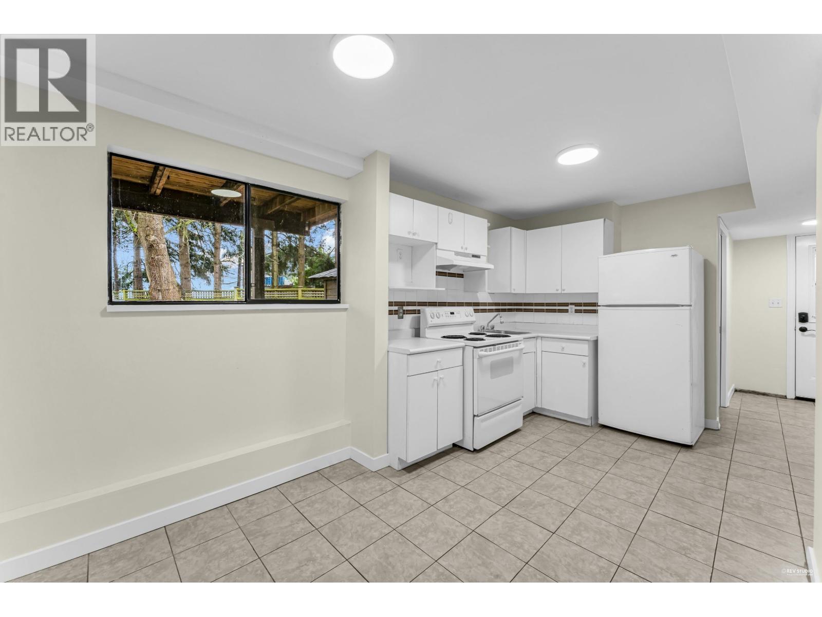 4310 RIVER Road West, Delta