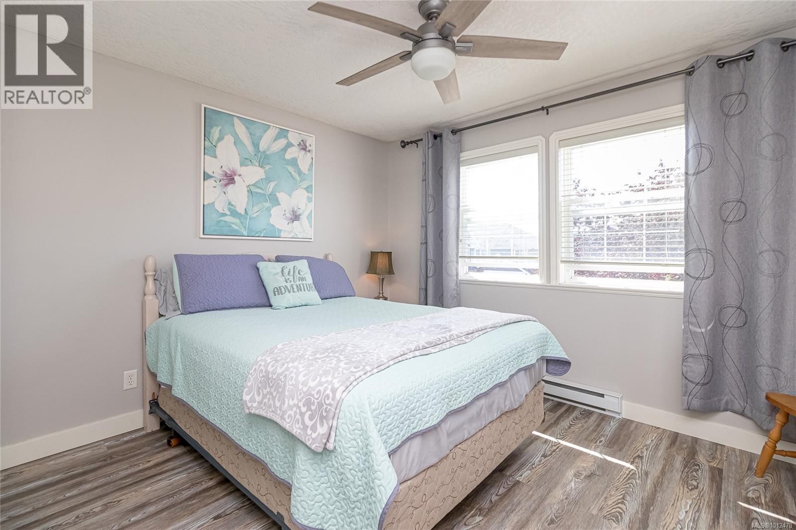 832 Pintail Pl, Langford