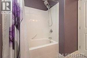 832 Pintail Pl, Langford