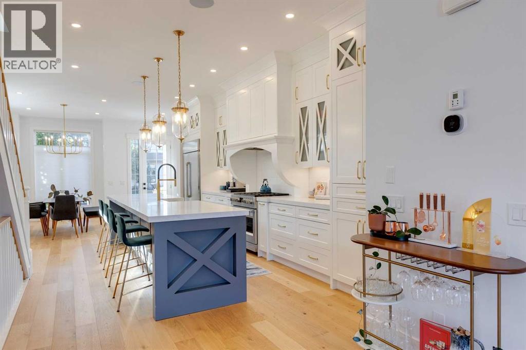 Single Family House for Sale in   Avenue NW West Hillhurst Calgary 