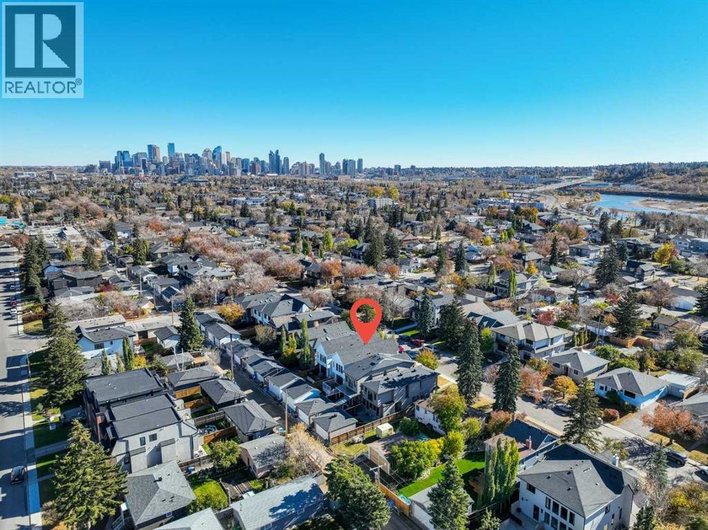 Single Family House for Sale in   Avenue NW West Hillhurst Calgary 