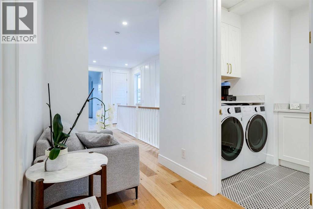 Single Family House for Sale in   Avenue NW West Hillhurst Calgary 