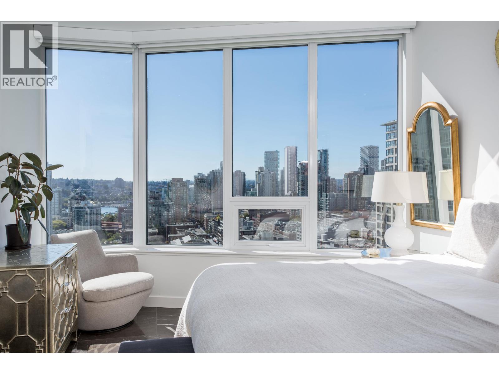 2004 885 CAMBIE STREET, Vancouver