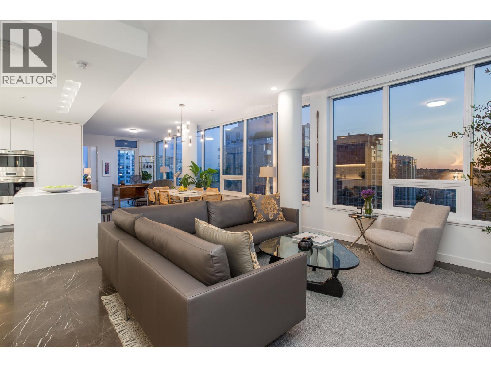 2004 885 CAMBIE STREET, Vancouver