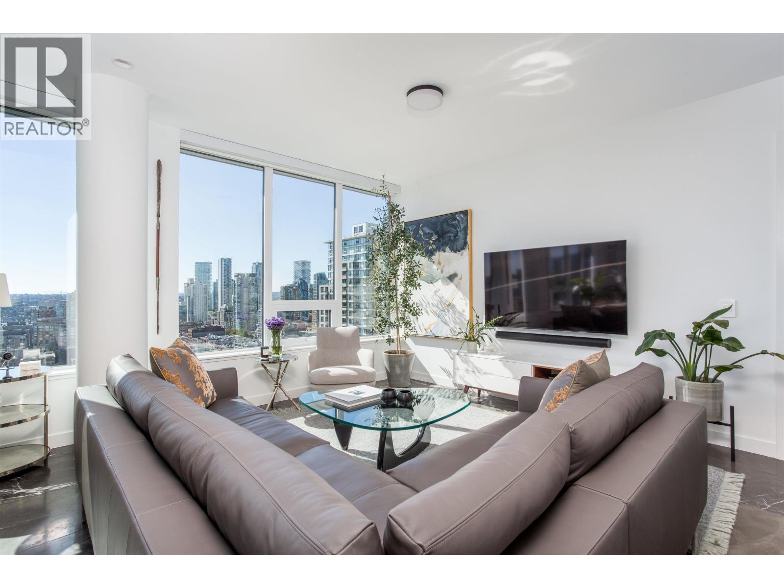 2004 885 CAMBIE STREET, Vancouver