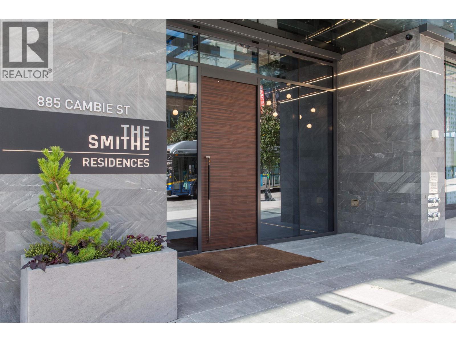 2004 885 CAMBIE STREET, Vancouver