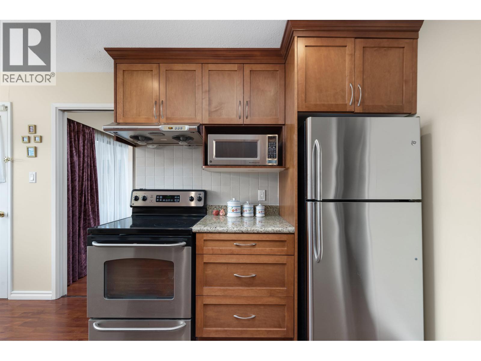 8680 DEMOREST Drive, Richmond