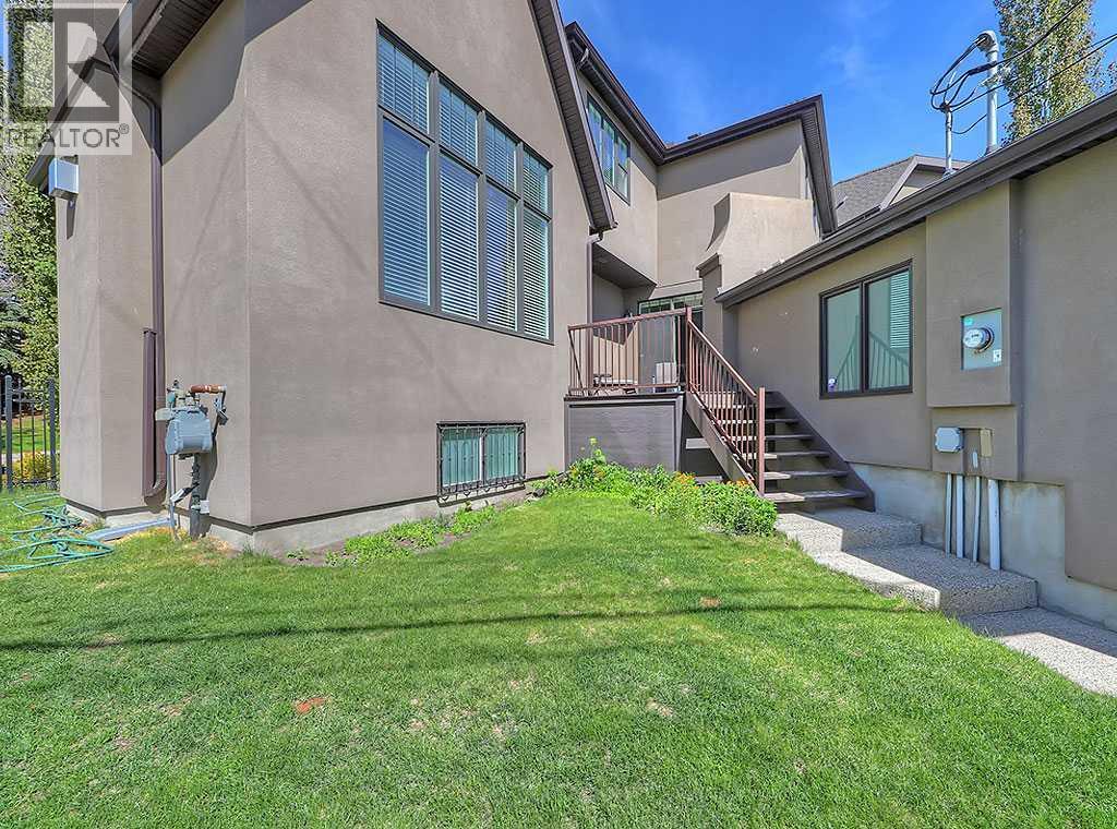 Single Family House for Sale in  Rosetree Road NW Rosemont Calgary 