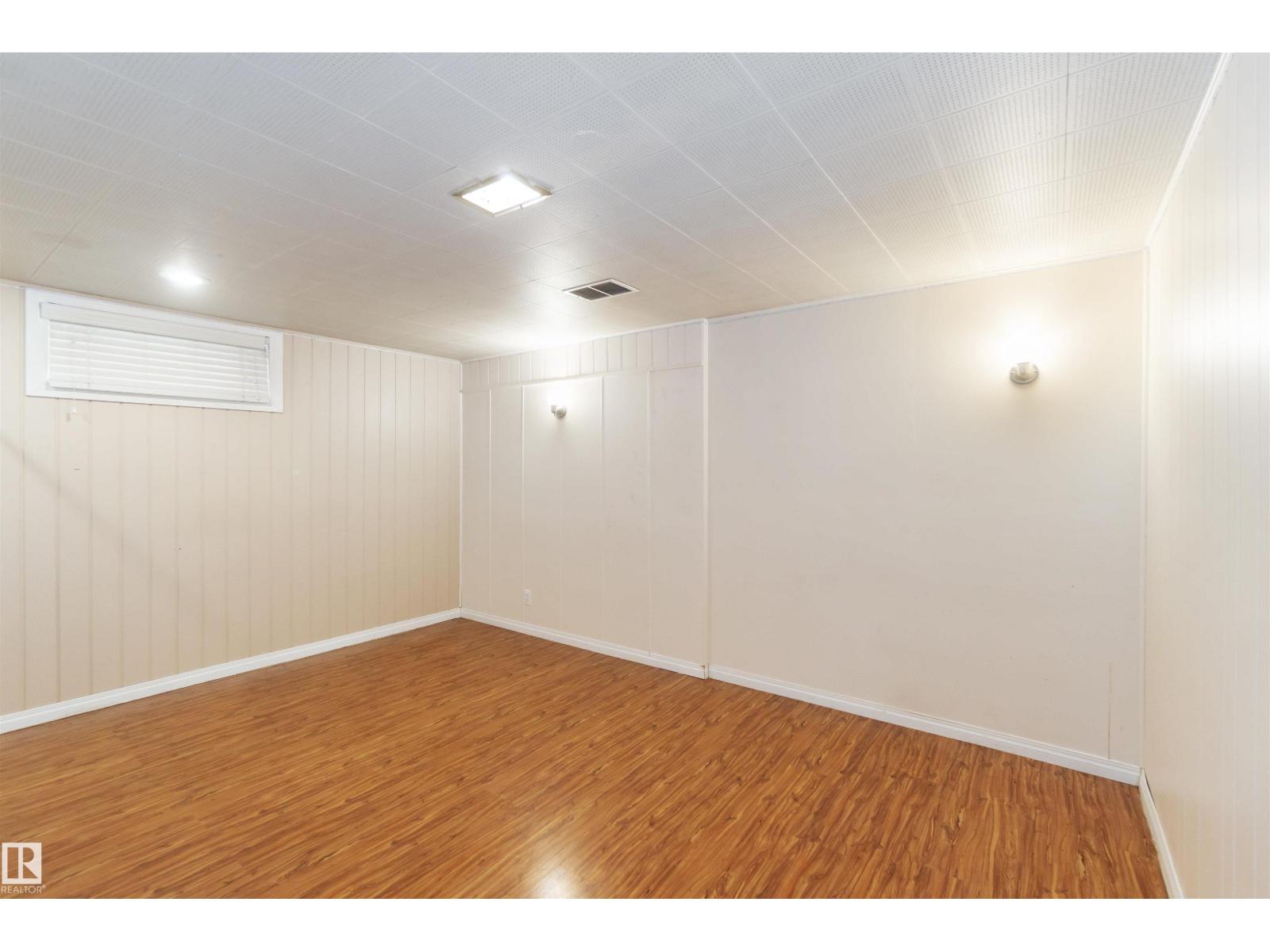 Single Family House Bungalow for Sale in   ST NW Edmonton 