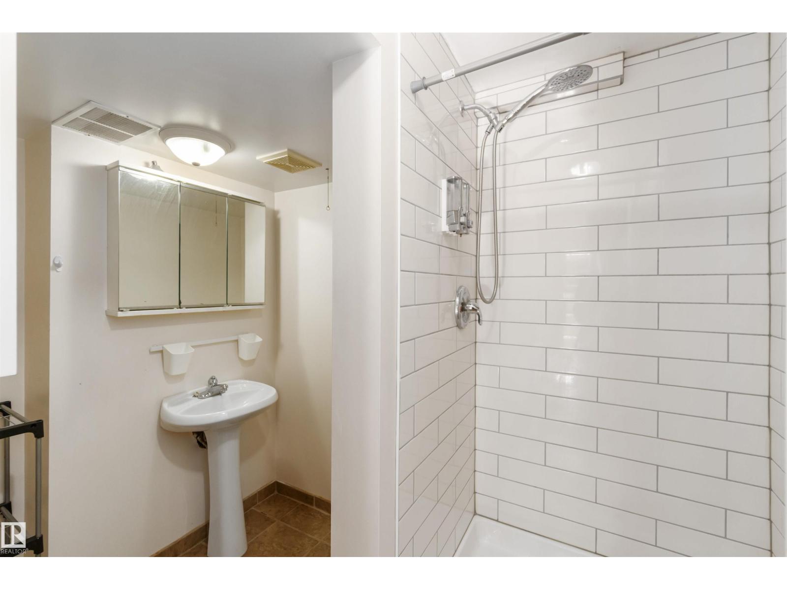 Single Family House Bungalow for Sale in   ST NW Edmonton 