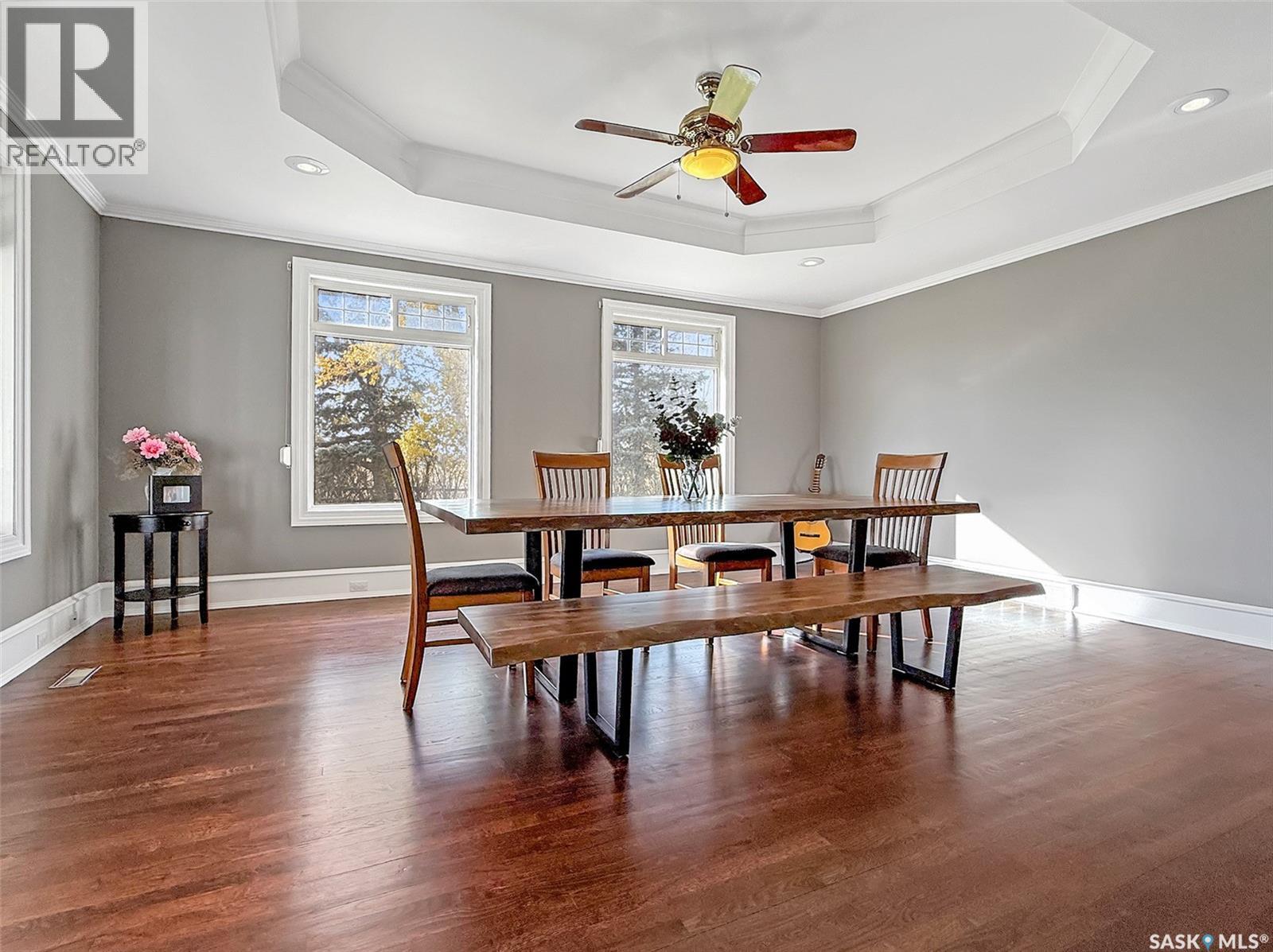 Single Family House 2 Level for Sale in City of Swift Current Acreage Swift Current 