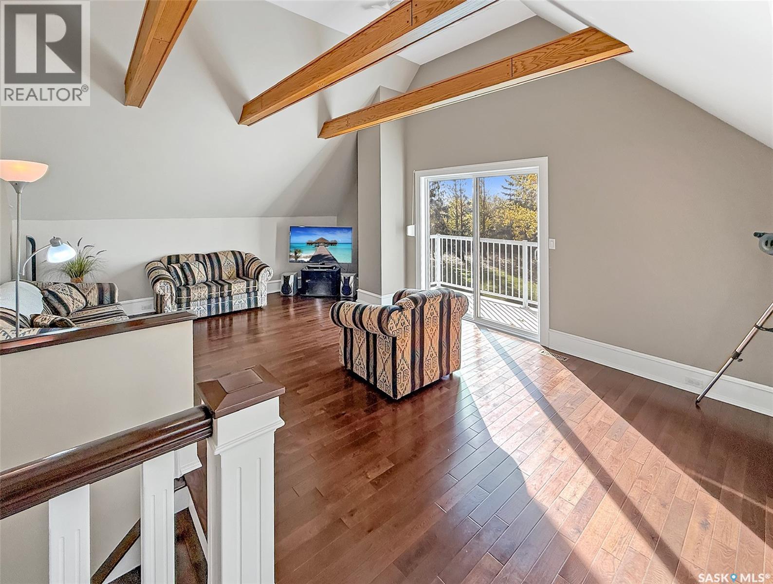 Single Family House 2 Level for Sale in City of Swift Current Acreage Swift Current 