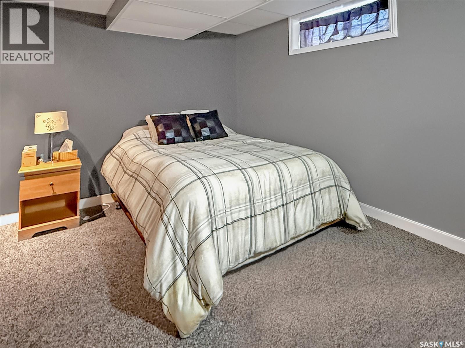 Single Family House 2 Level for Sale in City of Swift Current Acreage Swift Current 