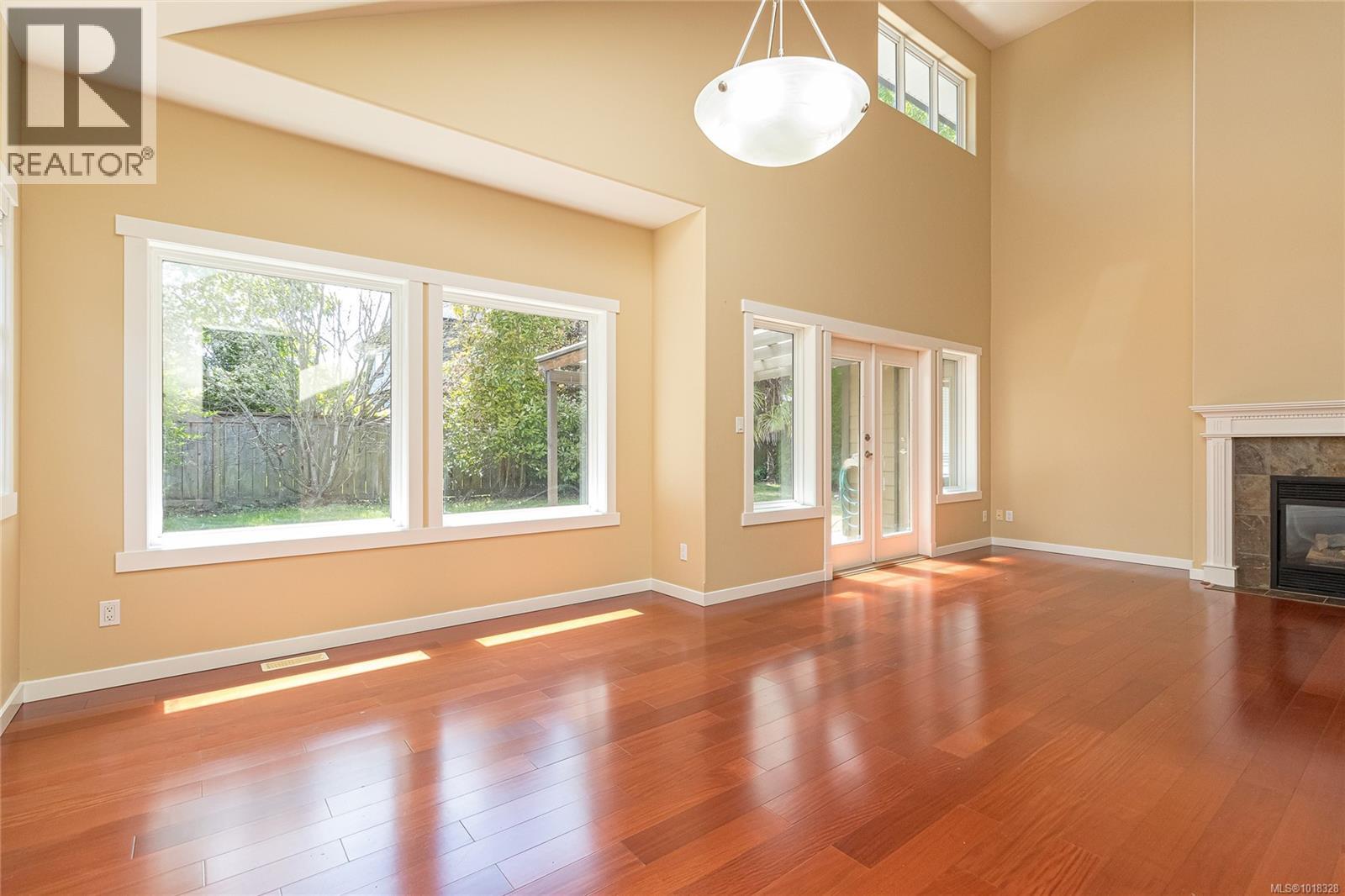 2211 GRADUATION PL - 10