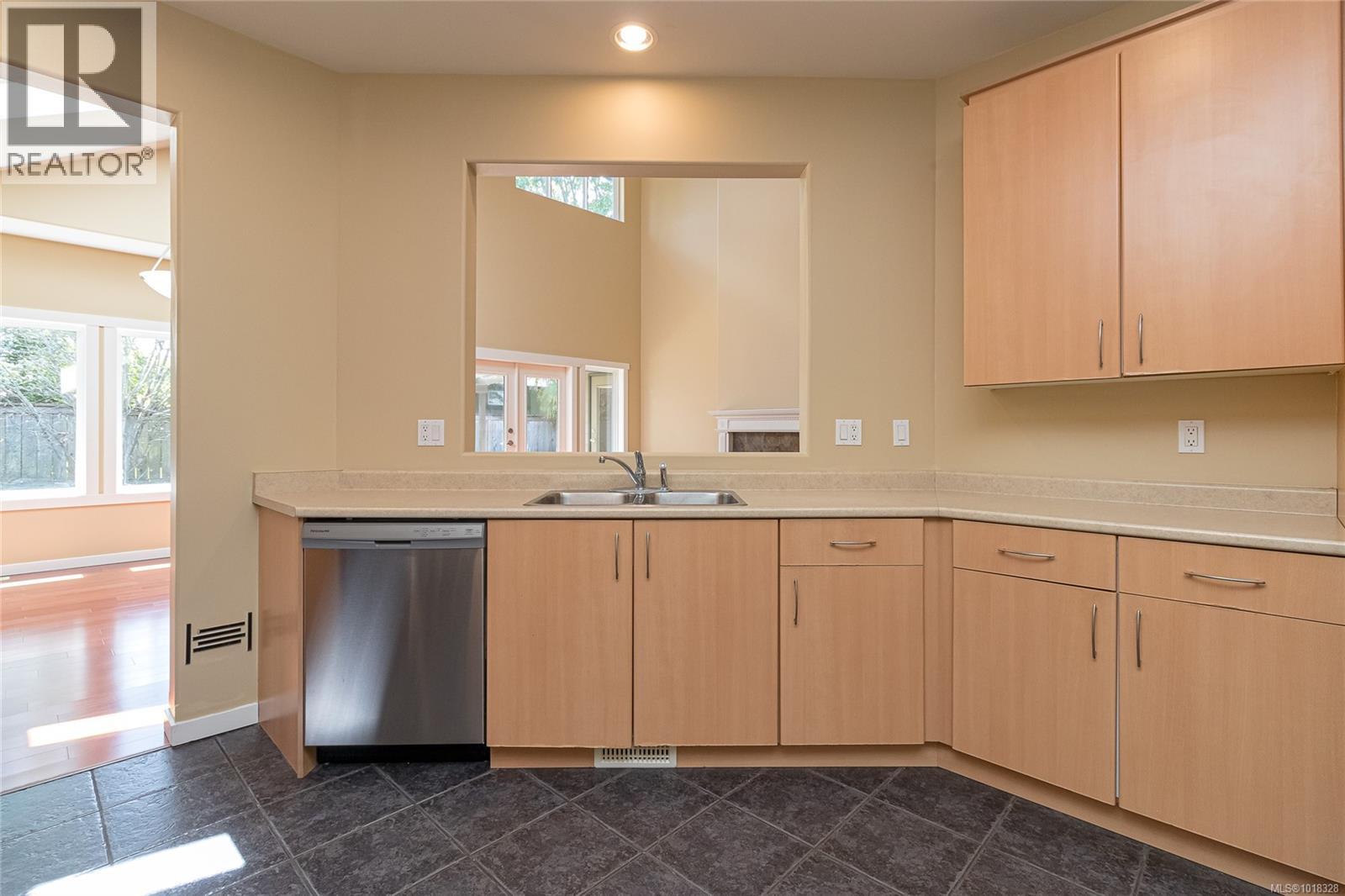 2211 GRADUATION PL - 14